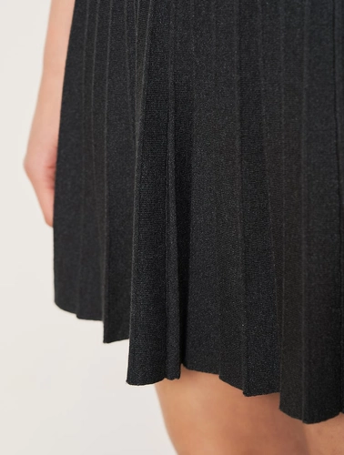 Трикотажная эластичная цветная юбка