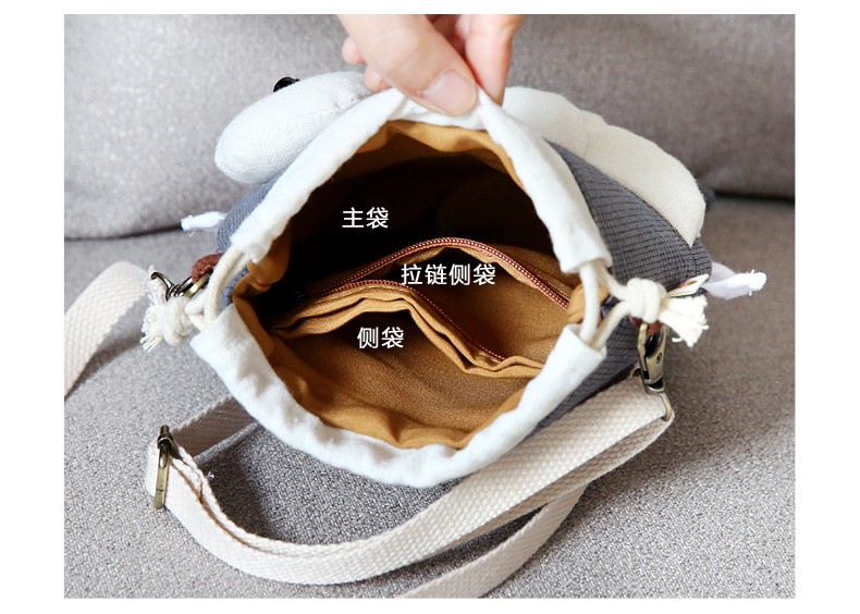 Patch ba màu hoạt hình tắm cá nhỏ vải bạt xách tay điện thoại di động đồ lặt vặt túi dễ thương cô gái chéo túi vải nhỏ - Túi điện thoại túi xách nữ vascara
