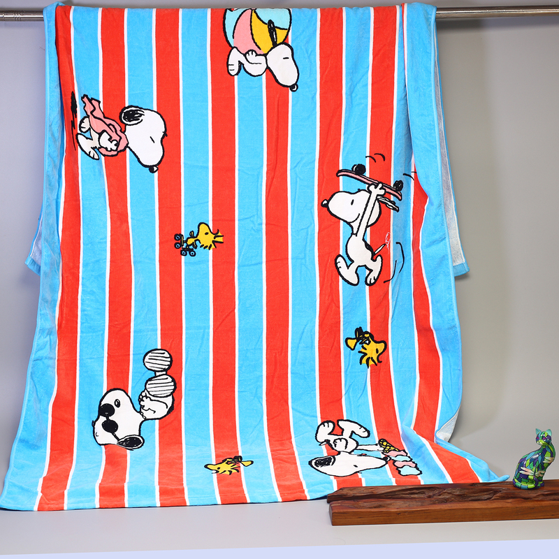 Factory-Made Snoopy Anime Star-Themed Slightly Flawed Leftover Stock 100% Cotton Cut Velvet Reactive Printed Children's Beach Towel Factory-Made Snoopy Anime Star-Themed Slightly Flawed Leftover Stock 100% Cotton Cut Velvet Reactive Printed Children's Beach Towel