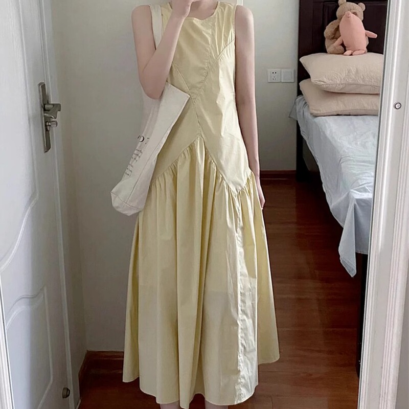 Petite French-Style Yellow Sleeveless Dress for Women, 2025 New Summer Elegant and Sophisticated Tank Top Long Dress