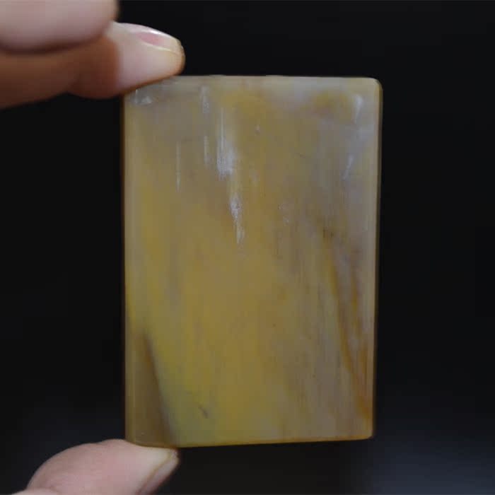 Boutique Liaoxi Chaoyang Shuiyang Jade Wood Chemical Jade Green With No Sign Necklace Pendant Pendant and gift Jiao Men's and Men 's