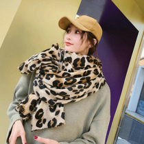 East gate BAO WEN scarf female autumn and winter Korean version of Joker Europe and America 2018 women warm bib big shawl tide