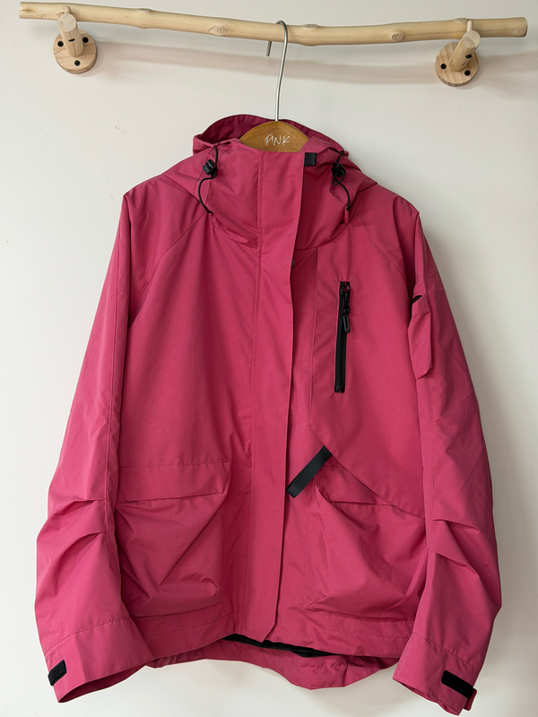 Toray Fabric with Self-Heating P Velvet Lining, Lightweight and Burden-Free, Outdoor Rainproof Softshell Jacket with Non-Removable Lining Toray Fabric with Self-Heating P Velvet Lining, Lightweight and Burden-Free, Outdoor Rainproof Softshell Jacket with Non-Removable Lining