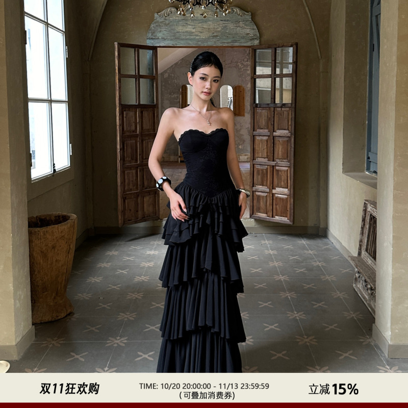 Venuie High-End Evening Dress for Women, Slim-Fitting Strapless Dress, Black Tiered Dress, Elegant Sleeveless Birthday Dress