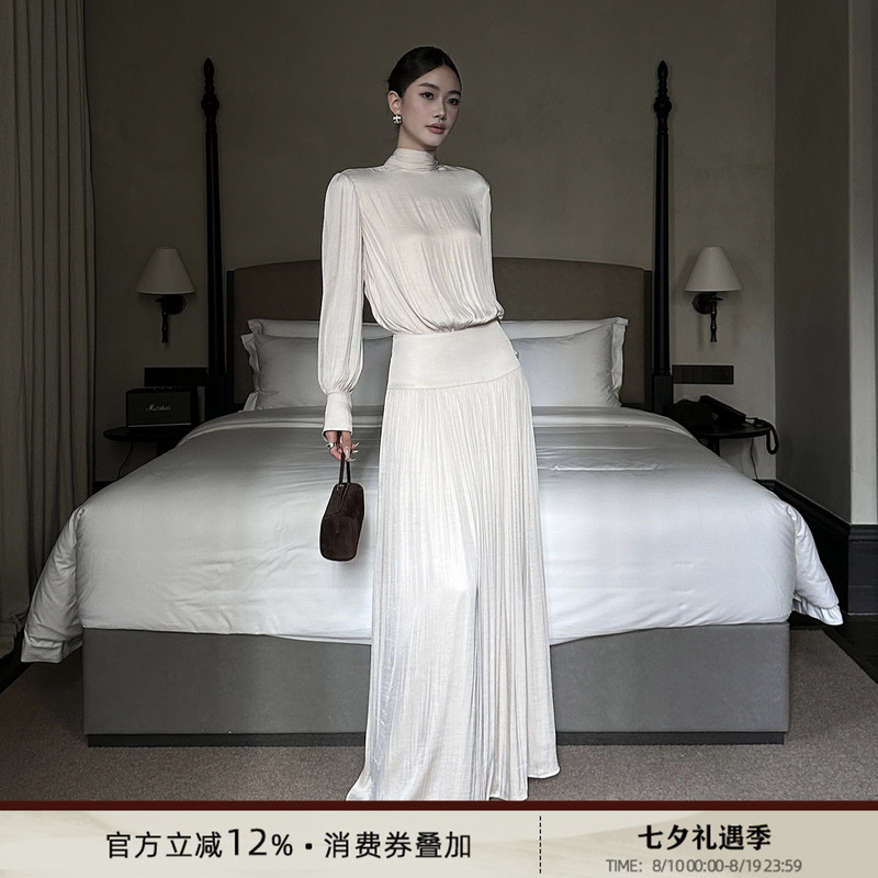 Venuie French-Style Satin Long Pleated Long-Sleeve Dress for Women, Autumn and Winter Light Evening Dress, Annual Meeting Long Dress