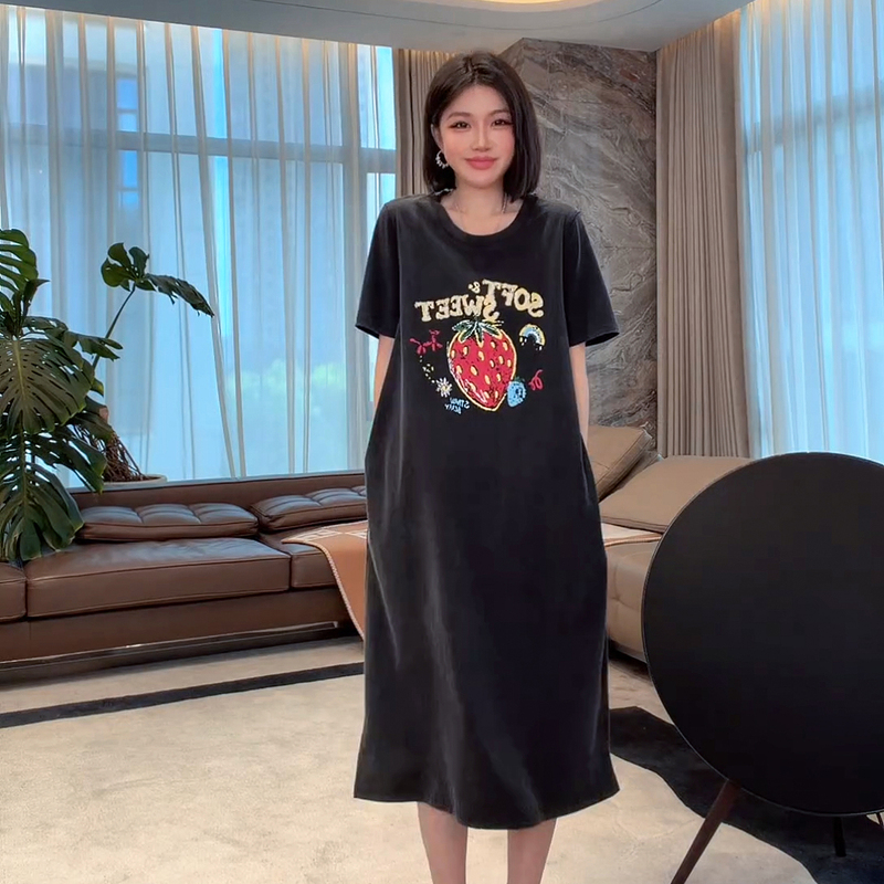 Me Lao Yang's Clothing: Rock and Roll Strawberry 100% Cotton Vintage Print Breathable Slimming Casual Age-Reducing Straight Dress
