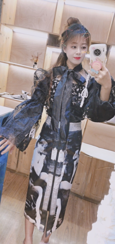 Princess Pavilion 2024 Early Autumn New Niche Heavy Industry Diamond Organza Embroidery Bow Tie Large Lantern Sleeve Shirt