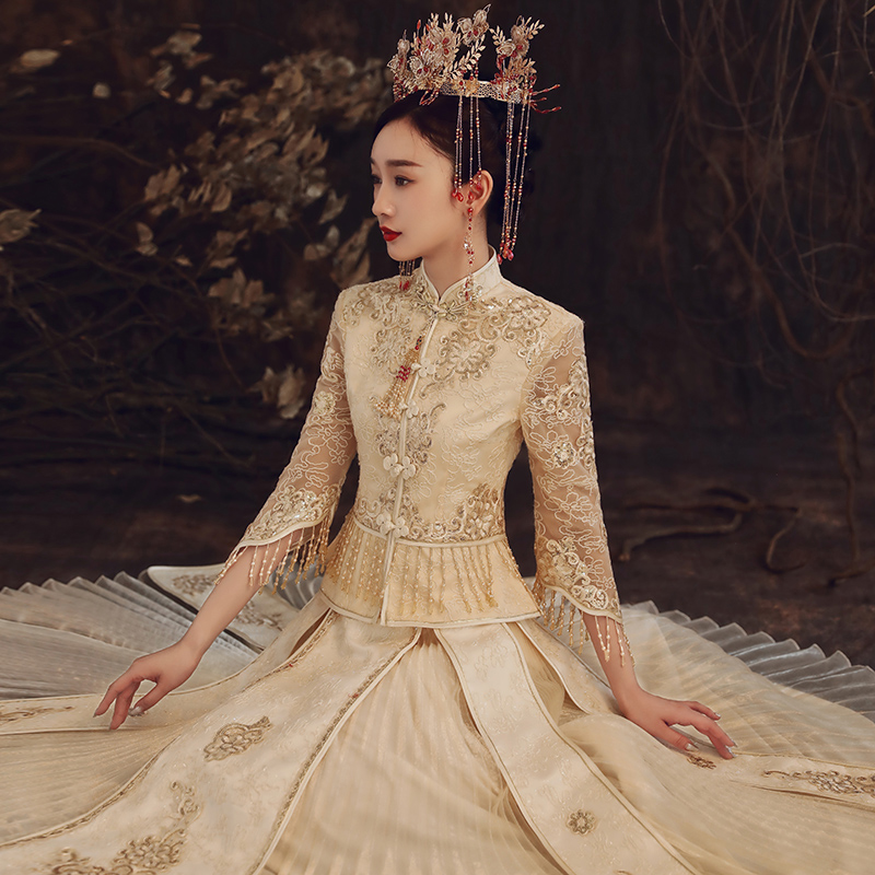 Show and suit 2022 new wedding summer champagne show and out of the attic bridal gown Chinese gown woman slim