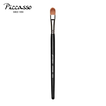 PICCASSO) 616 man-made fiber flat concealer brush with good elasticity and good durability