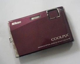 Nikon Nikon COOLPIX S60 Digital Camera