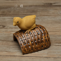 Tea pet ornaments boutique purple sand simulation bamboo basket chicken sculpture Zodiac chicken Tea play piece tea plate home decoration