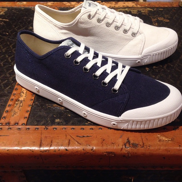 Giày mùa xuân Nhật Bản G2 thương hiệu giày vải - Plimsolls giay the thao nu