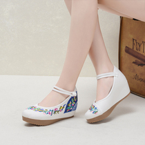 2018 spring old Beijing cloth shoes embroidered shoes ethnic style womens shoes inner heightened single shoes ancient style cloth shoes