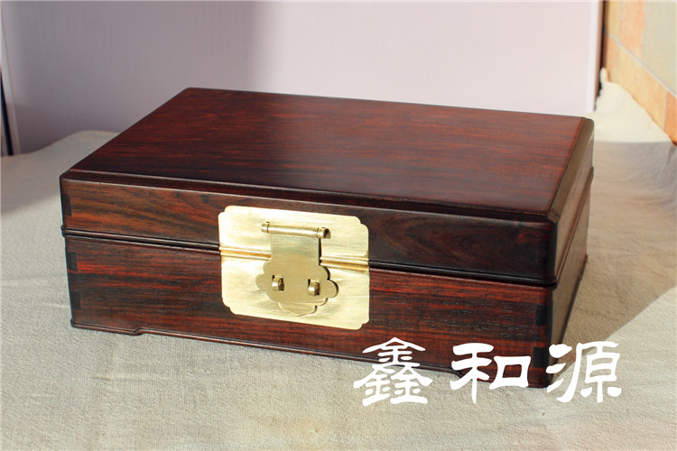 Nội thất phong cách Ming Ming và Qing Dynasties Classic Sian Dalbergia Box Hộp nhỏ Trang sức Hộp Trang sức Hộp Redwood Hộp chính thức - Cái hộp thùng gỗ ngâm chân
