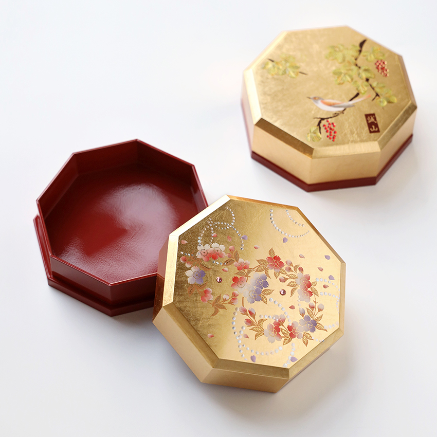Japan imported Yamanaka lacquerware retro gold foil cherry blossom bird anise small storage box jewelry watch jewelry gift box