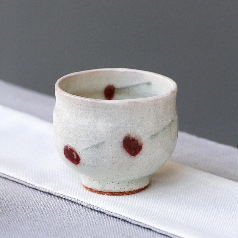 Japan imported Xinle Burning staff hand-made cherry ceramic ice-cracked glaze Japanese large mouth tea cup master cup