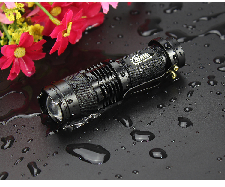 Thuận tiện mini zoom Q5 chói đèn pin cắm trại cắm trại cưỡi đèn pin ngoài trời LED công cụ chiếu sáng đèn led dùng pin tiểu