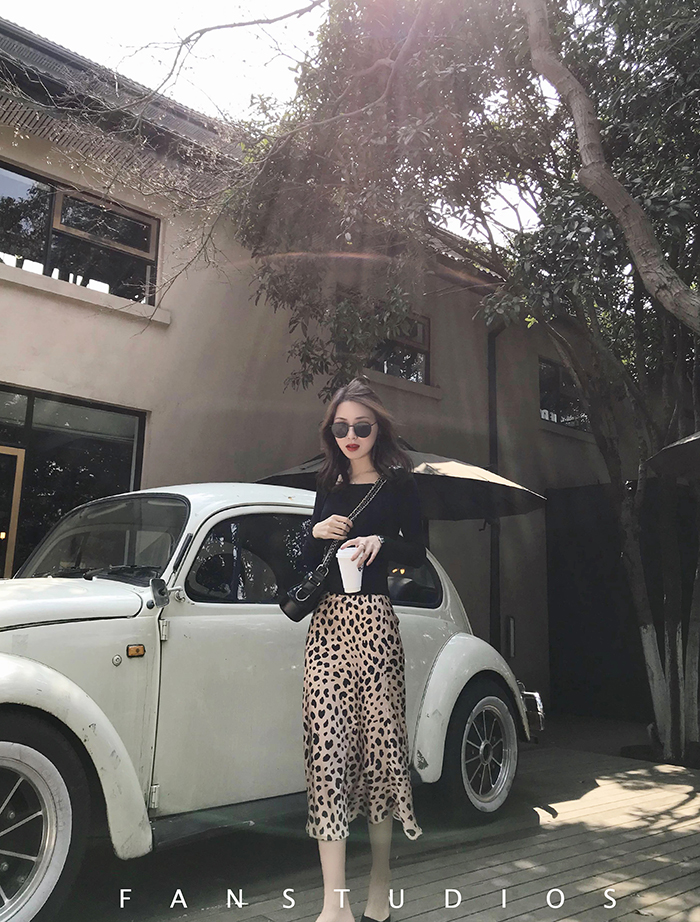 FAN 2019 xuân hè mới in gió hợp thời trang họa tiết da báo điểm sóng - Váy chân váy xẻ tà dáng dài