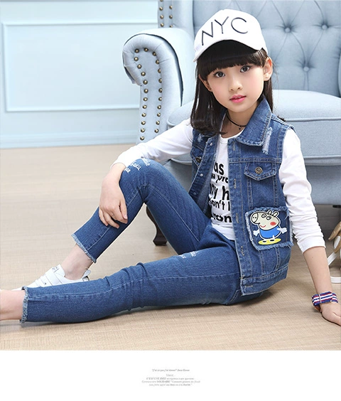 Áo vest nữ denim cho bé gái 2018 phiên bản mới của Hàn Quốc vest mùa xuân và mùa thu công chúa mỏng phần vest bé gái áo khoác trẻ em hàng chuẩn