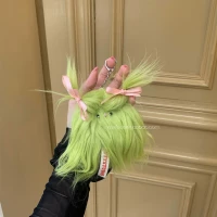 绿色1个 送2根丝带