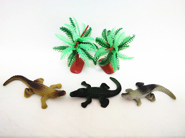 Игрушки-животные 包邮仿真海洋动物模型小玩具小鳄鱼模型全套12只鳄鱼送两颗植物 Ausini