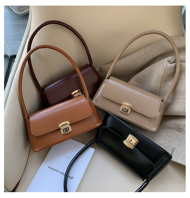 Women's Medium Pu Leather Solid Color Vintage Style Classic Style Lock Clasp Handbag display picture 6