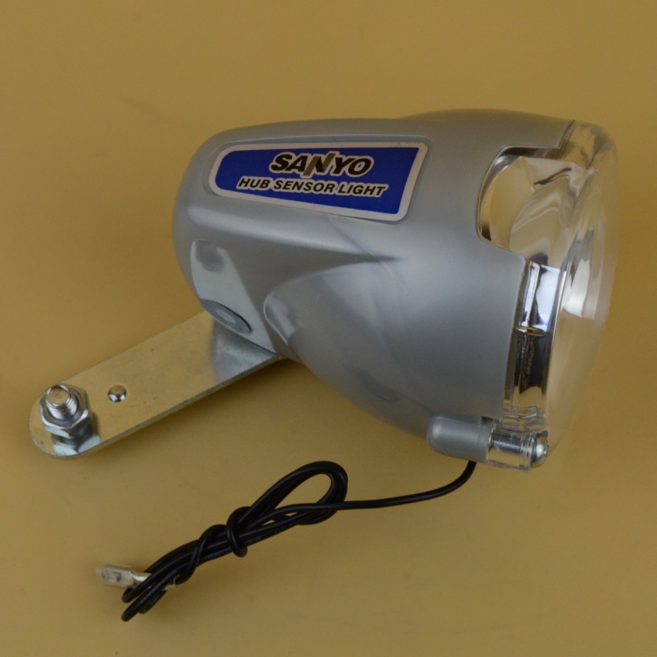 Brand new Japan Self-fitting Sanyo induction lamp Light control induction lamp 6V Bicycle Power Generation Flower Drum with lamp