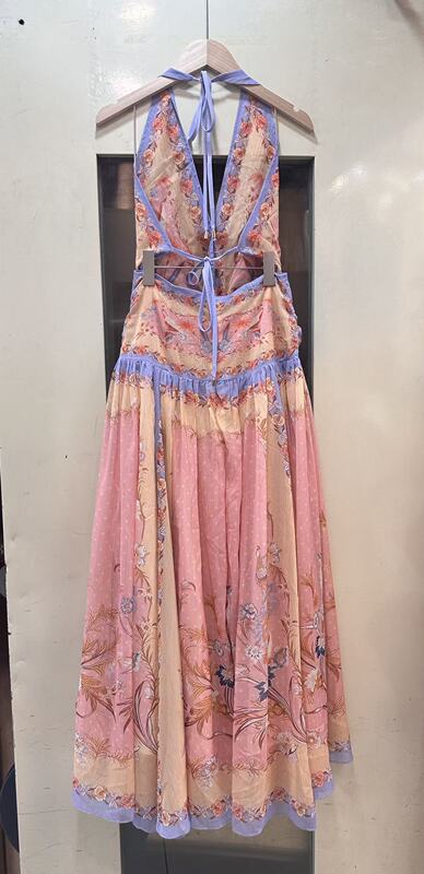Australian Niche 2026 Spring/Summer New Vintage Heavy Embroidery Phoenix Flower Halter Neck Backless Waist-Cinching Slimming Dress Australian Niche 2026 Spring/Summer New Vintage Heavy Embroidery Phoenix Flower Halter Neck Backless Waist-Cinching Slimming Dress