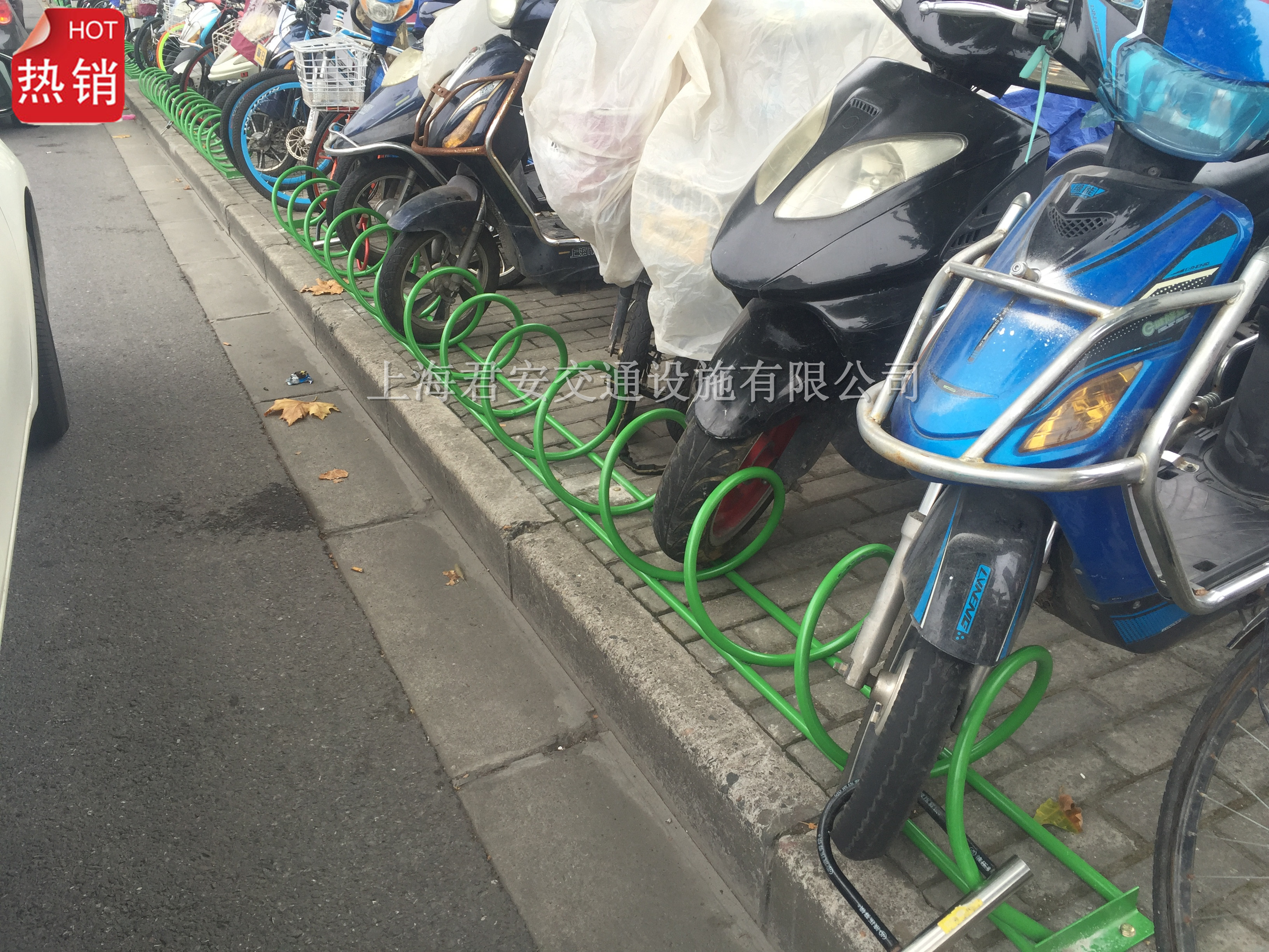 Round bicycle parking rack galvanized plastic spray bicycle parking rack spiral bicycle parking rack