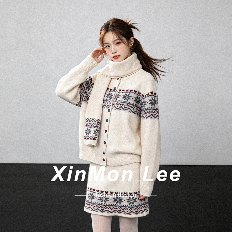 Xinmonlee Atmospheric Korean-Style Vintage Fisher Set Christmas Knit Sweater Scarf Autumn and Winter Soft Short Skirt Xinmonlee Atmospheric Korean-Style Vintage Fisher Set Christmas Knit Sweater Scarf Autumn and Winter Soft Short Skirt