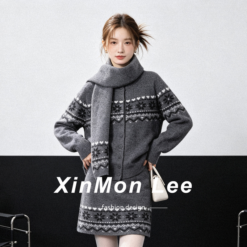 Xinmonlee Korean-Style Vintage Fisher Autumn and Winter Atmospheric Set Christmas Knit Sweater Scarf Soft Short Skirt Xinmonlee Korean-Style Vintage Fisher Autumn and Winter Atmospheric Set Christmas Knit Sweater Scarf Soft Short Skirt