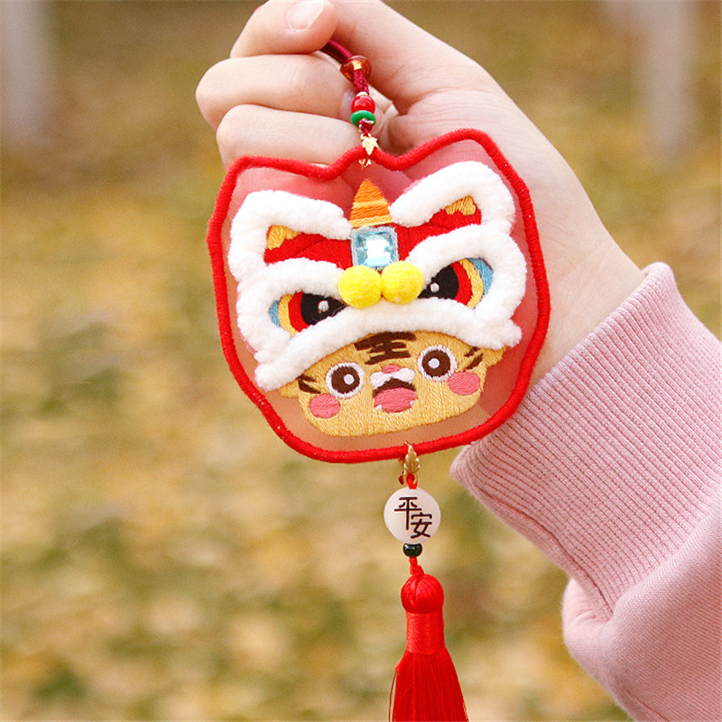 Tiger embroidery safety symbol double-sided embroidery diy hand-made material package car inner bag hanging decoration self-embroidery gift for boys
