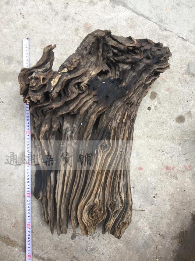 Tontong home root carved wood carvings chestnut trees natural weathering textures ancient and simple lines pure and genuine