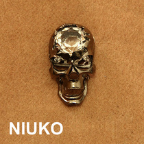 NIUKO accessories skull bright black metal brooch ornament with diamond fashion high grade jewelry three-dimensional