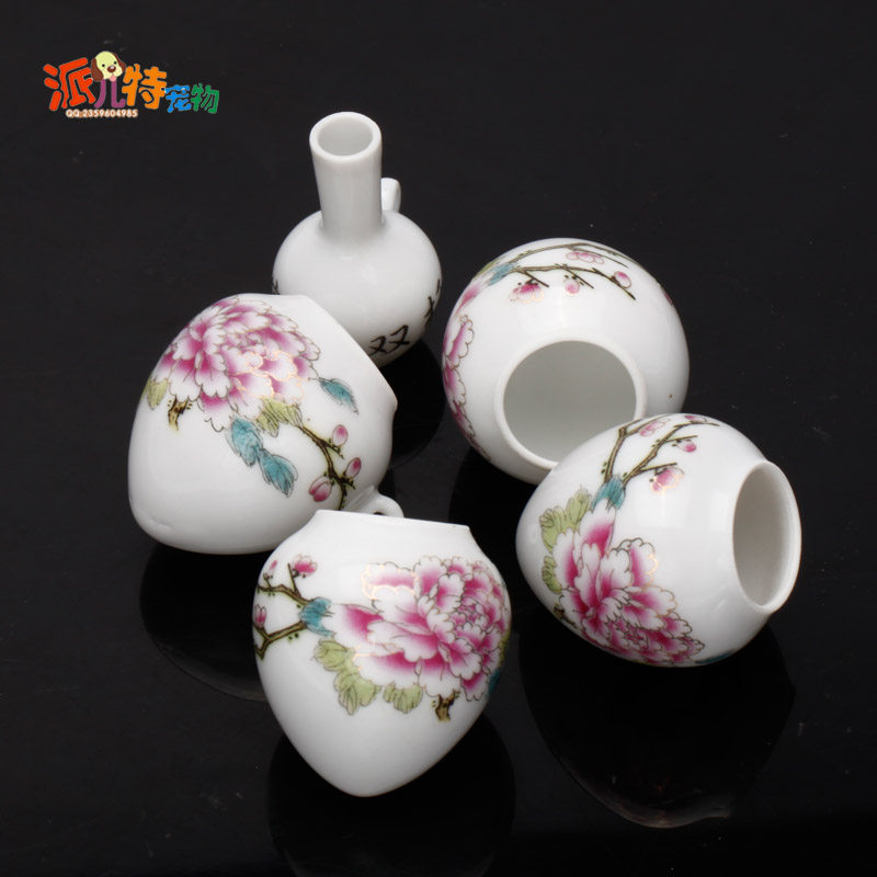 Beautiful Chicken Heart Cup boxed Mudan Flower Feed Cup Pets Pets Hot selling five sets of Bird Cups