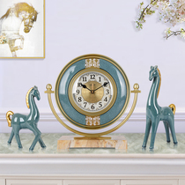  European-style light luxury table clock personality creative living room decoration table clock ornaments fashion American clock household desktop table clock