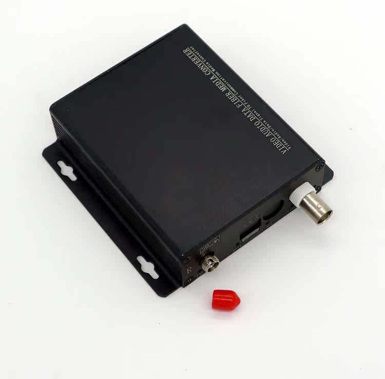 1-way 1080P AHD optical transmitter and receiver 1-way coaxial optical transmitter and receiver support 100200 W camera single mode single fiber