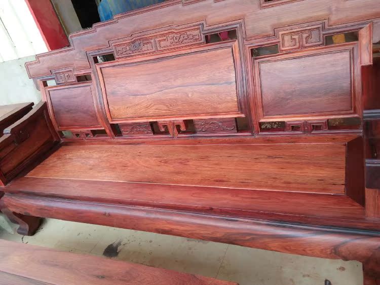 Sofa gỗ hồng trắng từng bước, gỗ hồng sắc của Ao, đồ gỗ gụ, đồ gỗ nguyên khối, gỗ hồng mộc Miến Điện - Bộ đồ nội thất sofa gỗ đơn giản
