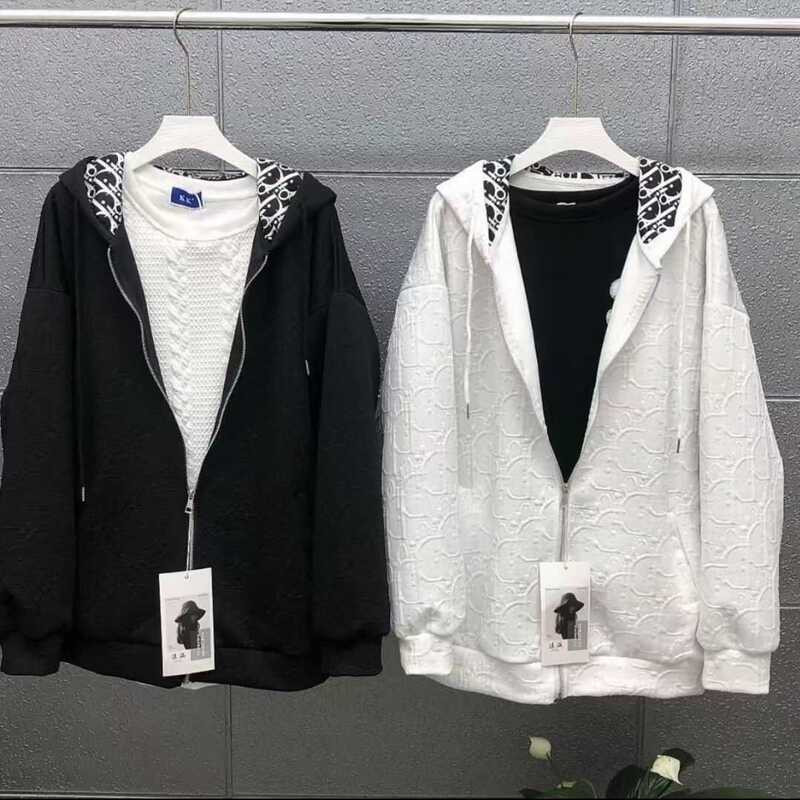 2025 Spring and Autumn Three-Dimensional Embossed Red Tide Hooded Jacket New Cardigan Student Couple Sweatshirt Jacket Loose Fit 2025 Spring and Autumn Three-Dimensional Embossed Red Tide Hooded Jacket New Cardigan Student Couple Sweatshirt Jacket Loose Fit