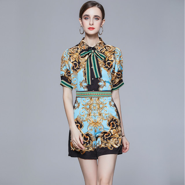 2022 New Short Sleeve Court Style Printed Lace-Up Shirt Collar Top + Fashion Shorts Set