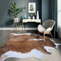The whole cowhide carpet Leather Nordic American light luxury living room Coffee table Bedroom hotel villa bedside carpet model room