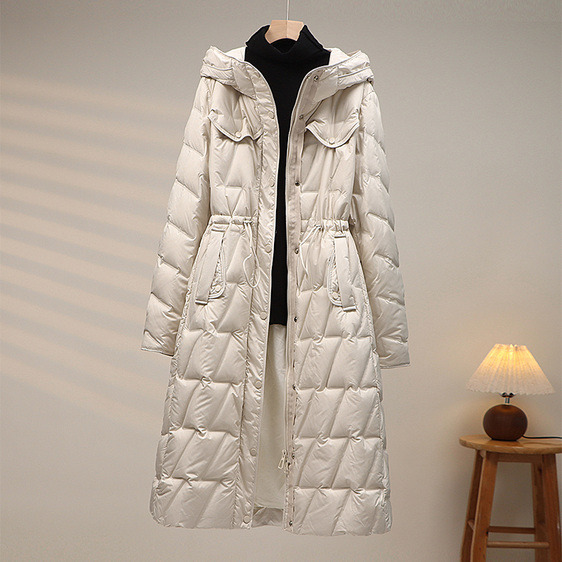 2025 Winter New Women's down Jacket, Mid-Length, Over-The-Knee, 90% White Duck Down, Lightweight, Waist-Cinching, Slim-Fit, Hooded Coat