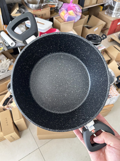 XMAN+ stocks 24CM soup pot, household stew pot, porridge cooking pot, non-stick pot, noodle cooking pot, export foreign trade final order