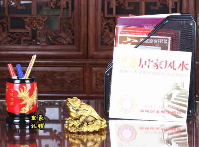 Vàng đồng may mắn nguyên chất 蟾 đồ trang trí mở ba chân gold thêm ba chân vàng lớn 蝉 quà tặng mở cửa hàng Wangcai phụ kiện trang trí kệ tivi
