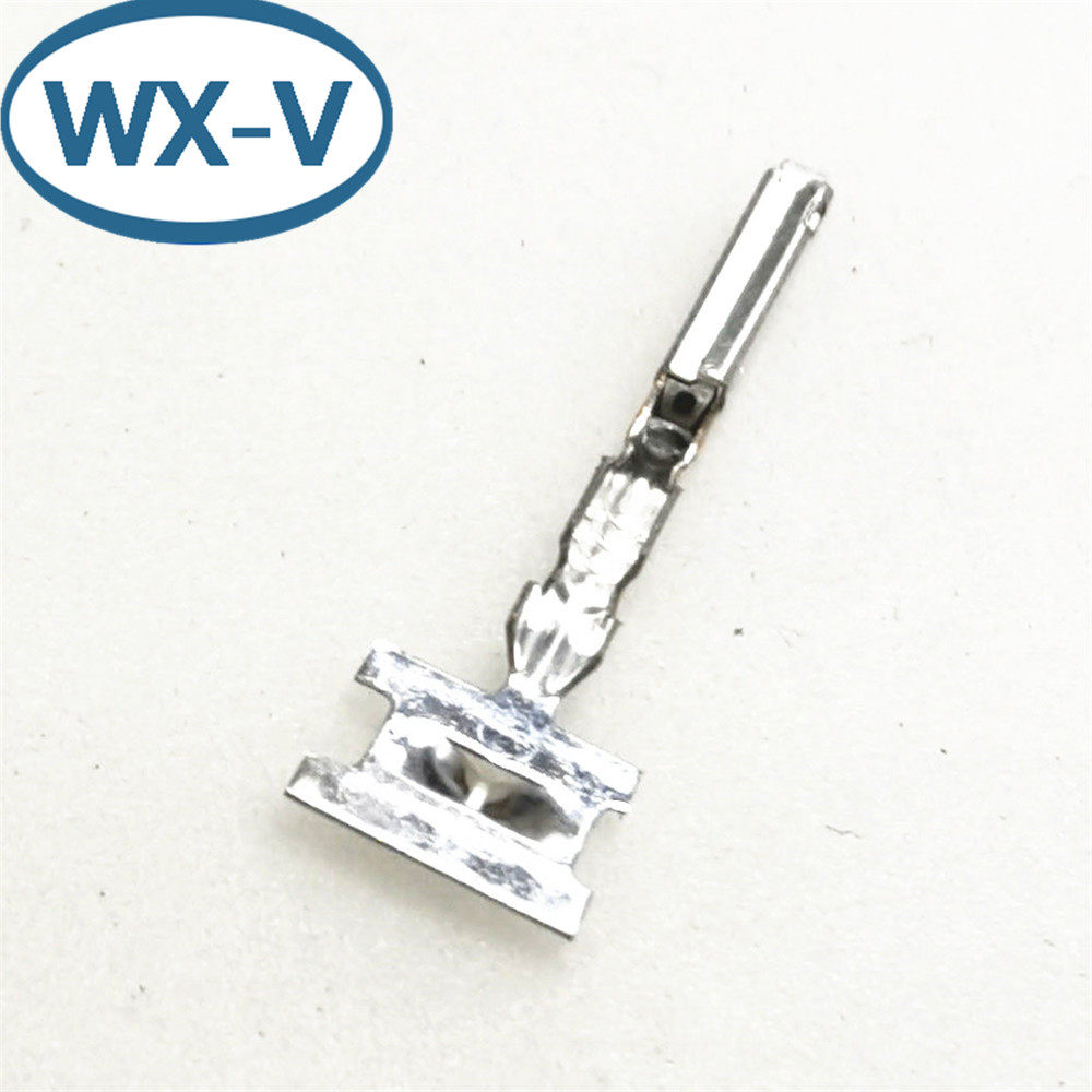 1393367-1 Original molded case plug connector insert can be equipped with terminal car wire