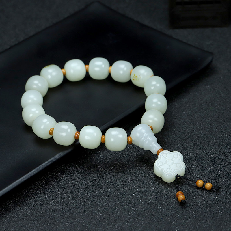 Xinjiang and Tian sheep fat white jade handmade natural leather color seed bracelet for men and women in single ring old type of pearl necklace 49 2g