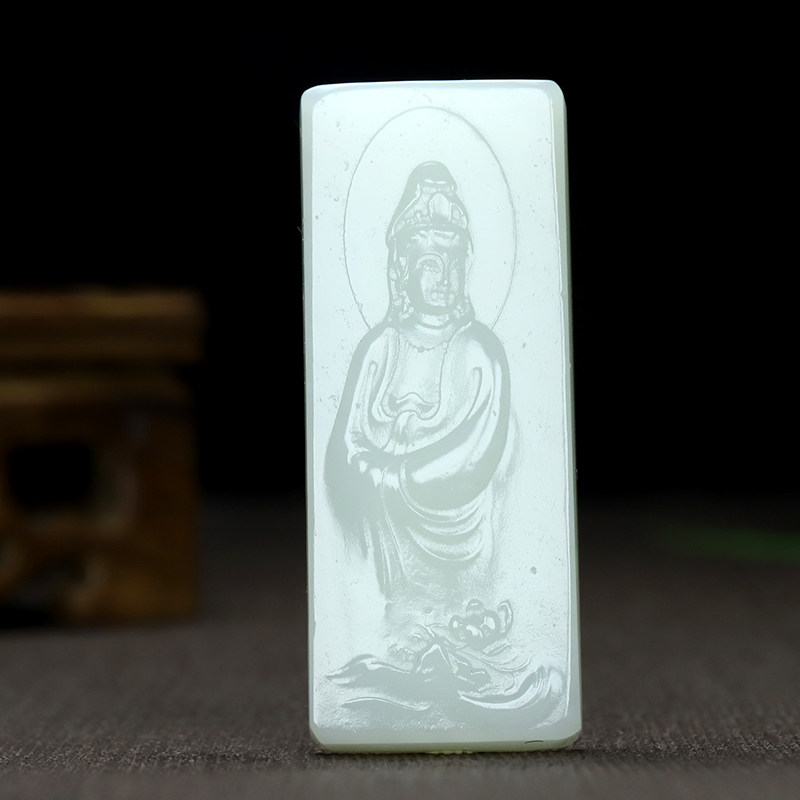 Xinjiang and Tian sheep fat white jade Guanyin bodhisattva pendant lady pendant natural jade necklace 29 75 gr