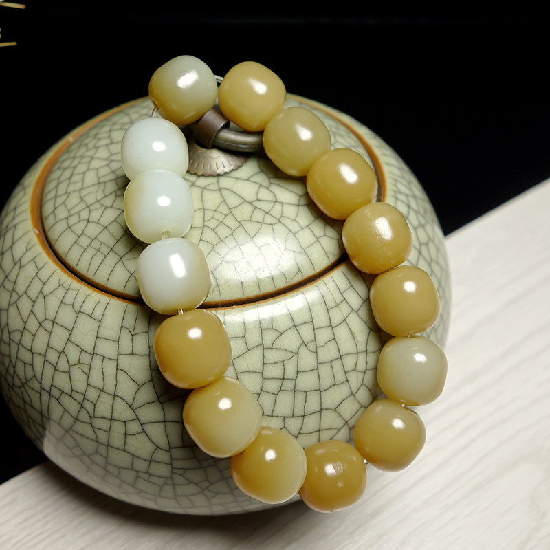 Natural Xinjiang and Tian jade and a weekend of sugar white handstring Old-type beads Beads Fashion Men and Men Single Circle Everest Beads Handmade