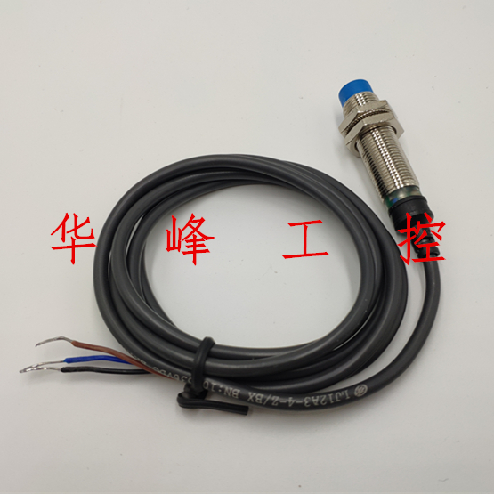 New Europe sensor LJ12A3-4-Z BX DC 10-36V three-wire NPN normally open inductive proximity switch