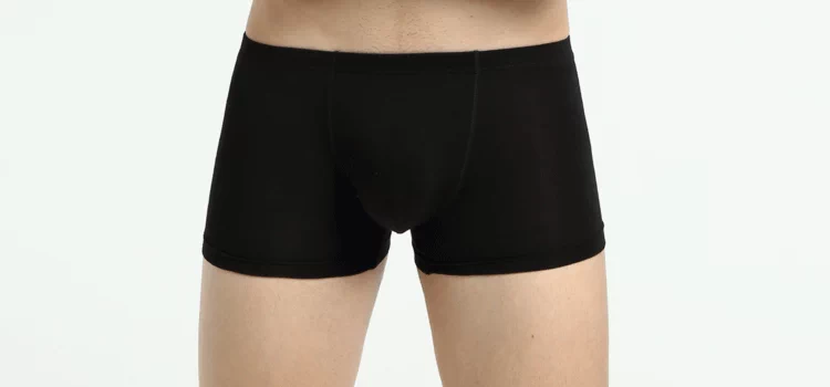 Quần lót nam 4 màu đen kết hợp hộp quà tặng thời trang thắt lưng thấp Quần nam quần boxer tóm tắt U lồi không gian rộng quần sịp lưới